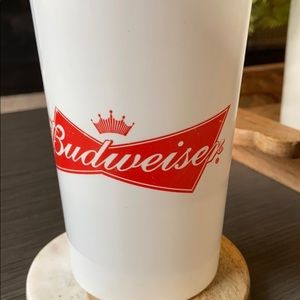 Meet your Posher, Roman